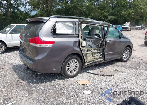 2012 Toyota Sienna Xle V6 8 Passenger из США, поврежденный, VIN 5TDYK3DC3CS218373